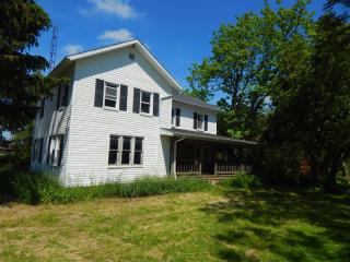10112 Waterville Neapolis Rd, Waterville, OH 43566-9573