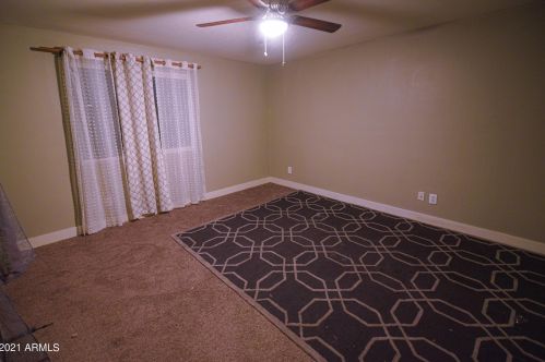 1809 51 Dr, Phoenix AZ 85035-1901 exterior