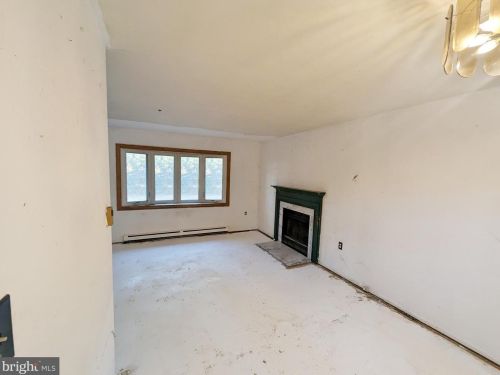 310 Carolina Trl, Browns Mills NJ  08015-5306 exterior