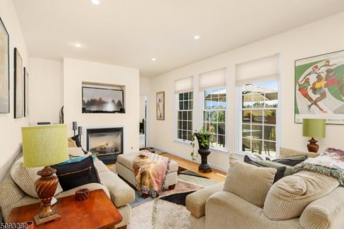 235 Woodland Ave, East Orange NJ  07017-2027 exterior