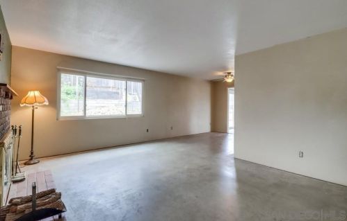 5735 Amarillo Ave, La Mesa CA 91942-2889 exterior