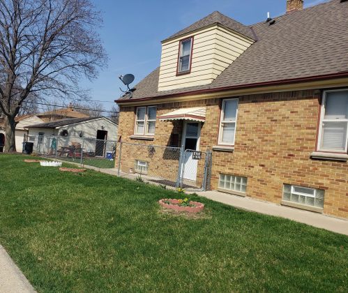 3581 17th St, Milwaukee, WI 53221-1649