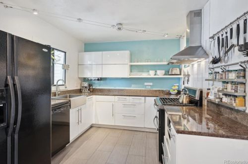 4400 Pearl St, Englewood CO 80113-5831 exterior