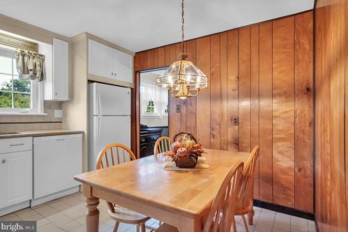 113 Purnell Ave, Riverton NJ 08077-2248 exterior