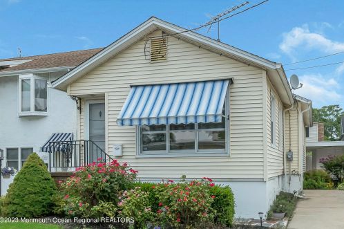 1604 Maplewood Rd, Belmar NJ 07719-3151 exterior