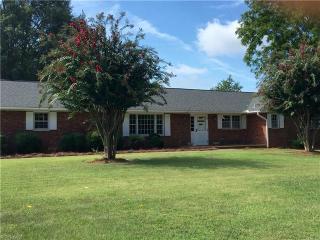 5300 Mountain View Rd, Winston Salem, NC 27104-2422