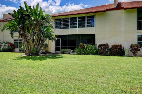 6625 Oriole Blvd, Delray Beach FL  33446-1315 exterior