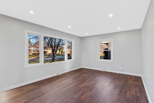 4102 Colgate Cir, Milwaukee WI  53222-1736 exterior