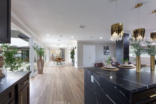 3841 Pacific Ave, Long Beach CA  90807-3227 exterior