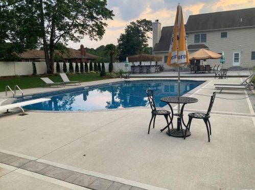 1357 Broadway Ave, Holbrook NY  11741-5400 exterior