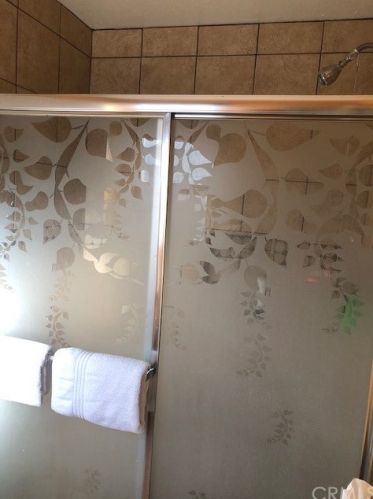 718 Idyllwild Ave, Rialto CA  92376-4816 exterior