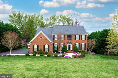 38640 Bettis Dr, Hamilton, VA 20158-9708