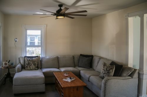 249 Cedar Ave, Canaan Lake, NY 11772-3610