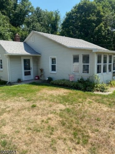 549 Mount Hope Rd, Wharton, NJ 07885-2817