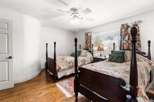 20 Ash St, Denver CO 80220-4990 exterior