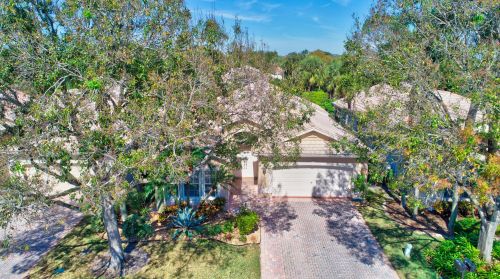 7877 Stanza St, Boynton Beach, FL 33437-6606