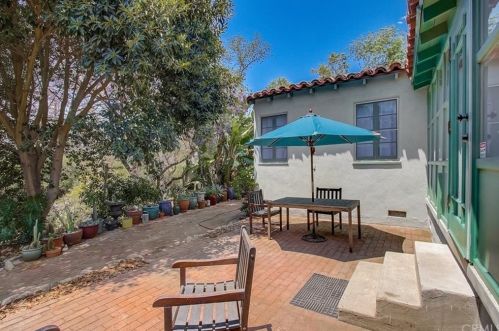 1905 Verdugo Rd, Glendale CA  91208-2605 exterior