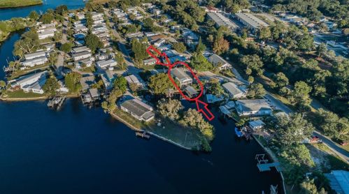 507 Riverview Ln, Tarpon Springs, FL 34689-4113