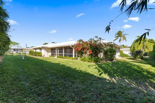 440 Apollo Dr, West Palm Beach FL  33408-2004 exterior