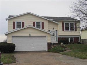 639 Shumaker Dr, Bellevue, OH 44811-1639