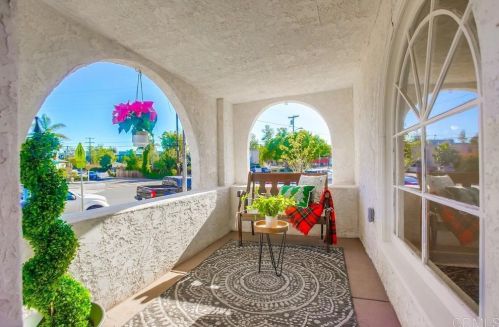 4672 Mountain View Dr, San Diego, CA 92116-3713