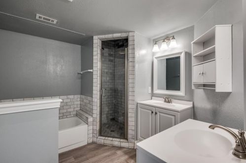 2409 Northlake Ct, Irving TX 75038-5644 exterior