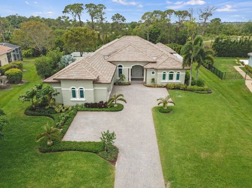523 Squire Johns Ln, Palm City FL  34990-7824 exterior