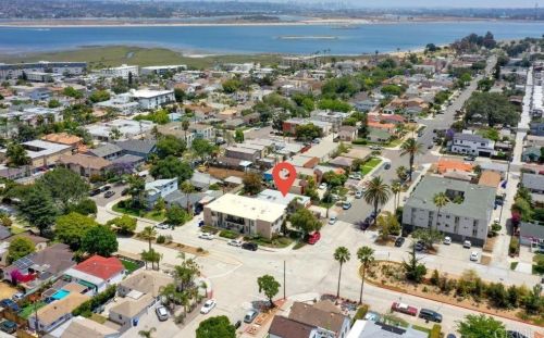 4083 Kendall St, San Diego CA 92109-6505 exterior