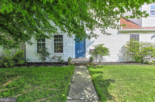 822 Broadway, Hanover PA  17331-2015 exterior