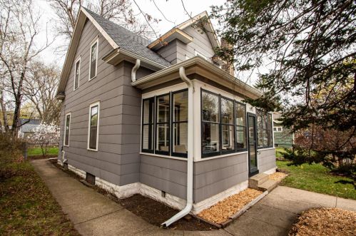 2845 37th Ave, Minneapolis, MN 55406-1717