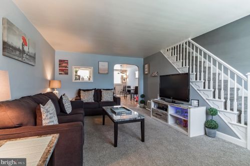 231 Spruce St, Manor PA 19036-1019 exterior