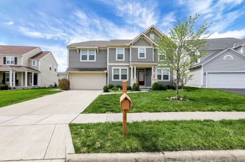 7818 Narrow Leaf Ct, Blacklick, OH 43004-6047