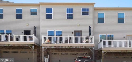13567 Handel Pl, Gainesville VA  20155-3636 exterior