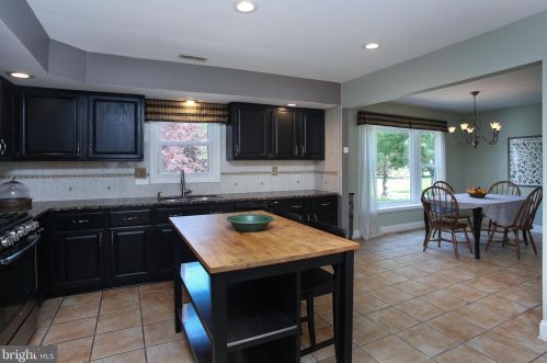 1845 Ferguson Ln, Blue Bell PA  19422-1308 exterior