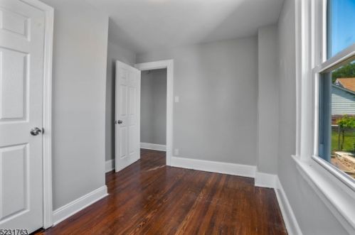 551 Leo St, Industrial Hillside NJ  07205-1726 exterior