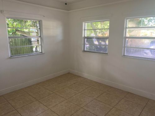 3218 Mura Dr, Fort Pierce FL  34982-6418 exterior