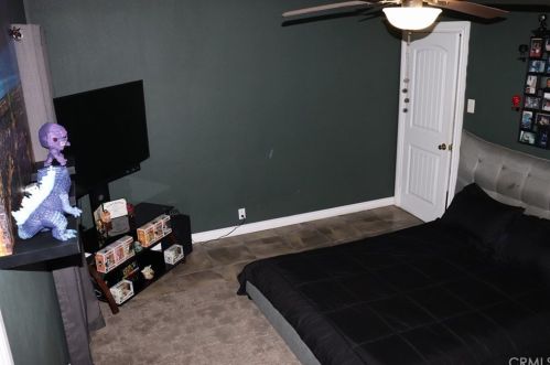 331 Orange Ave, Rialto CA  92376-5821 exterior