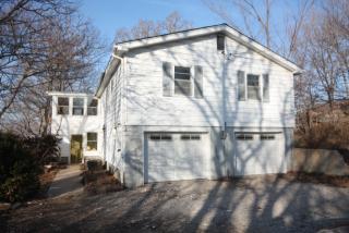 5150 Clare Rd, Shawnee Mission KS  66226-2805 exterior