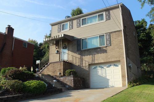 4936 Aspen St, Pittsburgh, PA 15122-1233