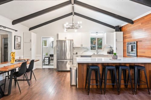 10837 Lompico Rd, Lompico CA  95018-8923 exterior