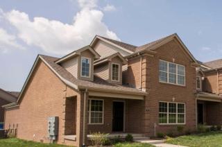 721 Newtown Springs Dr, Lexington, KY 40511-2362