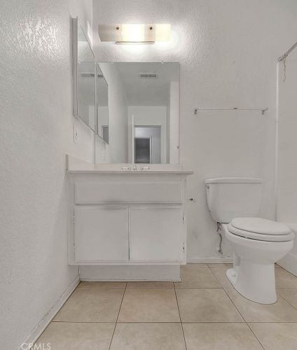 2379 Mountain Woods St, Colton CA  92324-4536 exterior