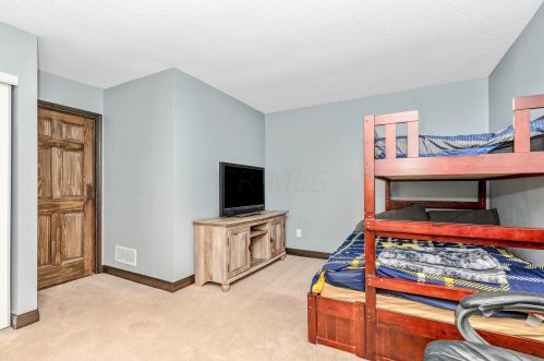 5352 Sandpiper Dr, Orient OH  43146-9228 exterior