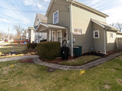 244 Franconia Ave, Marion, OH 43302-3311