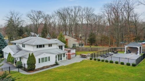 1364 Graymill Dr, Scotch Plains NJ  07076-4725 exterior