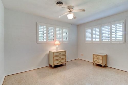 5655 Palm Ave, Daytona Beach FL 32117-3344 exterior