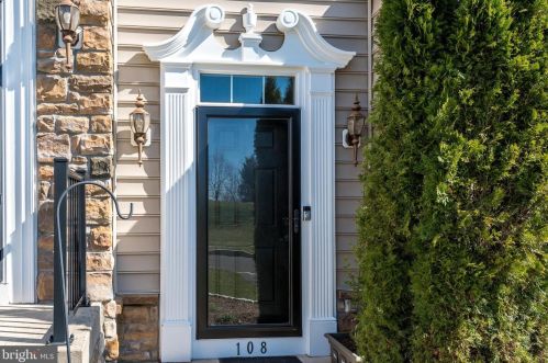108 Clydesdale Cir, Norristown, PA 19403-4307