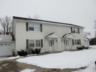 232 Nicholas Dr, Delavan, WI 53115-2249