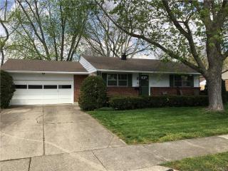 780 Maplecrest Dr, Troy OH  45373-2250 exterior