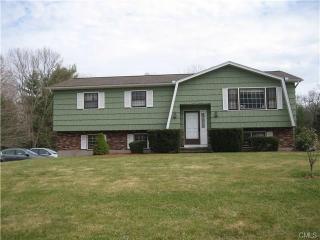15 Karen Dr, Bethel, CT 06801-3051